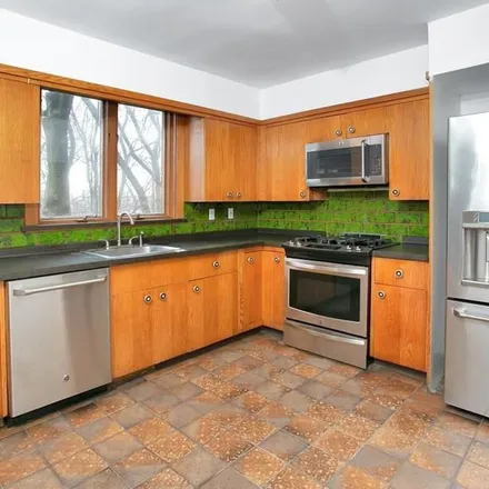 Image 4 - 2736 Edgehill Avenue, New York, NY 10463, USA - Apartment for rent