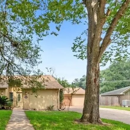 Buy this 4 bed house on 618 That Way St in Lake Jackson, Texas