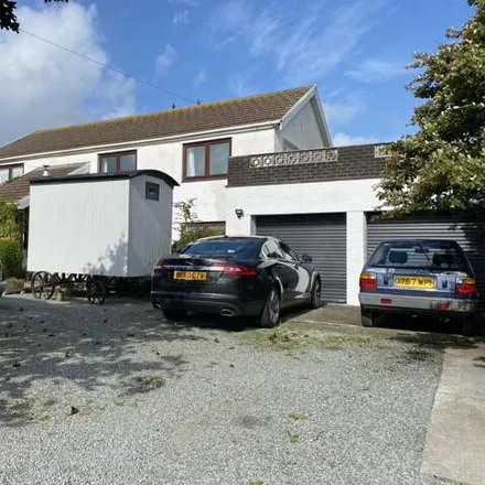 Buy this 5 bed house on Milford Haven Port Authority in Gorsewood Drive, Milford Haven