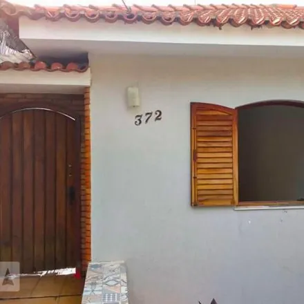 Rent this 3 bed house on Rua Arquiteto Heitor de Melo in Vila Dalila, São Paulo - SP