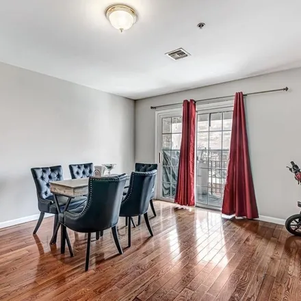 Rent this 3 bed apartment on Saint Anthony's Church in 8th Street, Union City