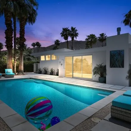 Buy this 3 bed house on Porcupine Creek (Private Course) in Gardess Road, Rancho Mirage