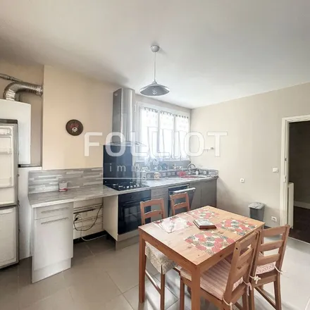 Rent this 3 bed apartment on 2 B Rue Saint-Maur in 50200 Coutances, France