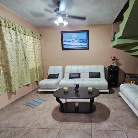 Buy this 3 bed house on Calle Alondra in Fraccionamiento Residencial del Bosque, 91725 Valente Díaz