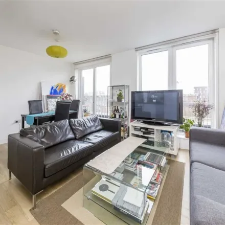 Rent this 2 bed apartment on Durant Street in London, E2 7DT