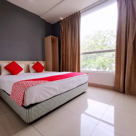 Rent this 1 bed apartment on Jalan SS 21/23 in Damansara Jaya, 47400 Petaling Jaya