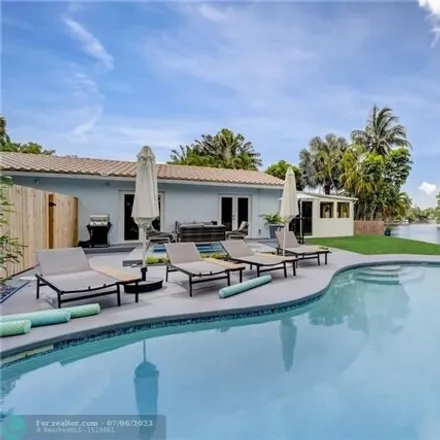 Buy this 6 bed house on Sexy City in 60 East Oakland Park Boulevard, Wilton Manors