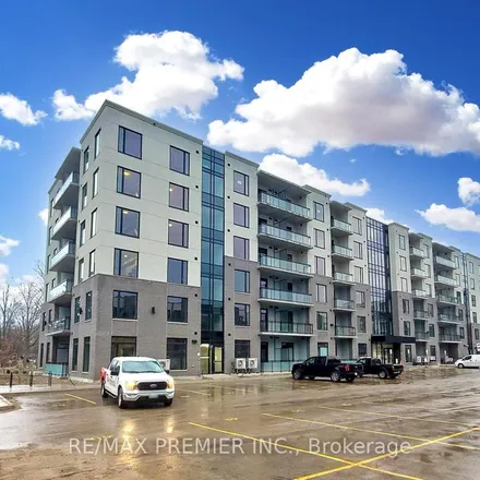 Image 1 - Moses Springer Park, 150 Lincoln Road, Waterloo, ON N2J 4S7, Canada - Apartment for rent