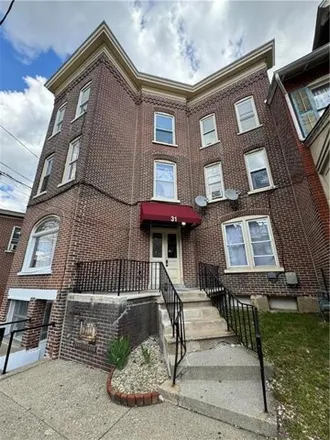 Rent this 3 bed apartment on North Richland Street in Allentown, PA 18102