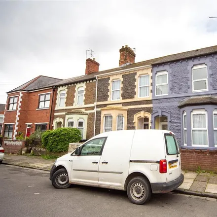 Rent this 4 bed townhouse on Marion Street in Cardiff, CF24 2DY