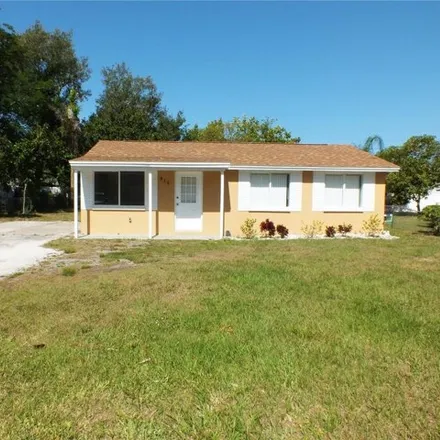 Rent this 3 bed house on 910 27th Street Ct E in Bradenton, Florida