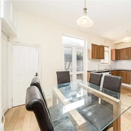Image 2 - 4 Normand Gardens, London, W14 9SB, United Kingdom - Townhouse for sale