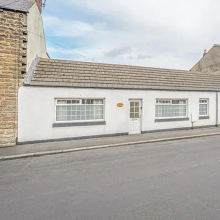 Buy this 3 bed townhouse on Marine Road in Amble, NE65 0BA