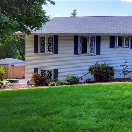 Rent this 3 bed house on 8 Juggernaut Road in Prospect, CT 06712
