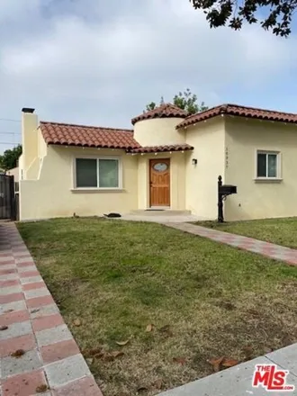 Rent this 3 bed house on 10993 Fairbanks Way in Culver City, CA 90230