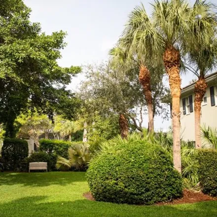 Image 3 - 1015 West Heritage Club Circle, Delray Beach, FL 33483, USA - House for sale
