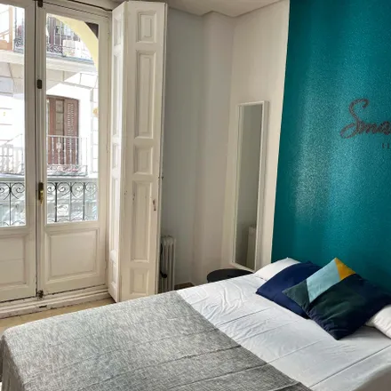 Rent this 1 bed room on Calle de Campomanes in 13, 28013 Madrid