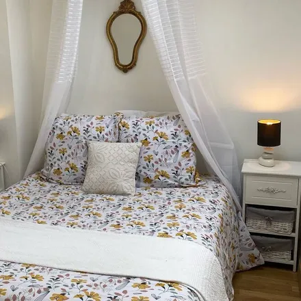 Rent this 2 bed house on 85290 Mortagne-sur-Sèvre