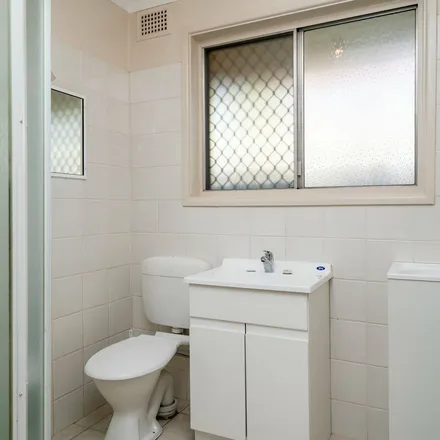 Image 2 - Narromine Health Centre, Dandaloo Street, Narromine NSW 2821, Australia - Apartment for rent