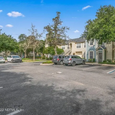 Buy this 2 bed condo on 13703 Richmond Park Drive North in Jacksonville, FL 32224