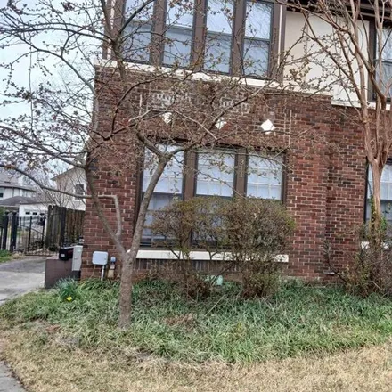 Image 2 - 311 Stonewall Street, Memphis, TN 38112, USA - House for rent