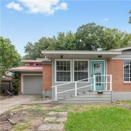 Image 1 - 1500 Romeria Drive, Austin, TX 78757, USA - House for rent