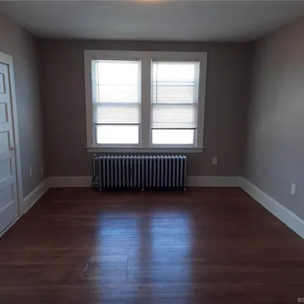 Rent this 2 bed apartment on 304 Enfield Street in Hartford, CT 06112
