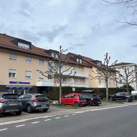 Rent this 4 bed apartment on Rue du Borgeaud 3b in 1196 Gland, Switzerland