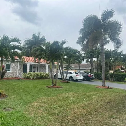 Buy this 4 bed house on 652 Northwest 36th Street in Lloyds Estates, Oakland Park
