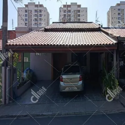 Buy this 2 bed house on Rua Ranulpho de Campos Pires in Jardim Wanel Ville III, Sorocaba - SP