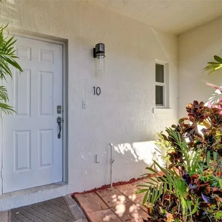Rent this 2 bed house on 901 Northeast 19th Avenue in Sunrise Key, Fort Lauderdale