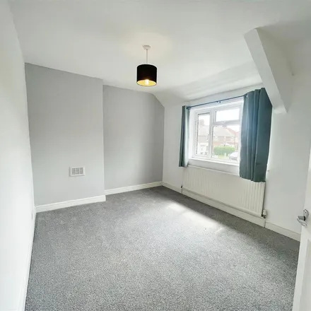 Rent this 1 bed duplex on Crecy Avenue in Doncaster, DN2 6LX