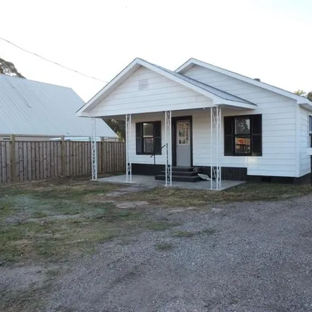 Image 1 - Exxon, West Gaines Avenue, Monticello, AR 71655, USA - House for sale