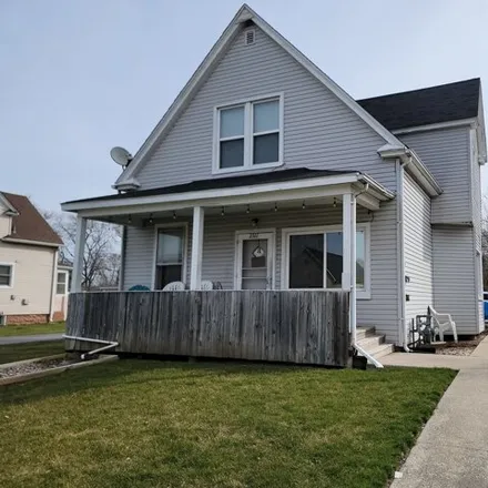 Buy this 4 bed house on 3313 Union Avenue in Steger, Bloom Township
