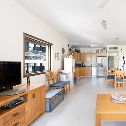 Rent this 3 bed apartment on Israel Mirizhin in 6807644 Tel Aviv-Yafo, Israel