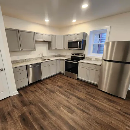 Rent this 1 bed condo on 14 N Center Street