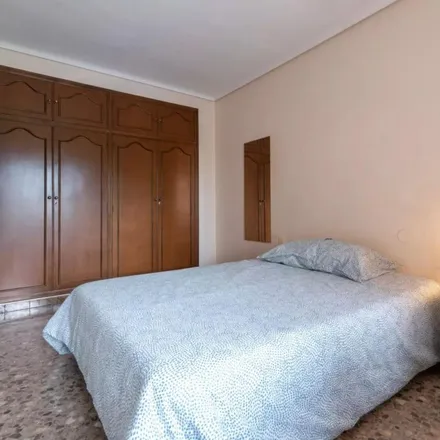 Rent this 4 bed apartment on Godofredo BuenosAires - Parc in Calle Ceramista Godofredo Buenosaires, 12005 Castelló de la Plana