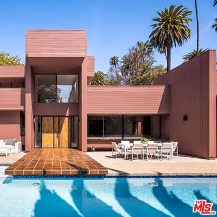 Rent this 5 bed house on 519 North Bedford Drive in Beverly Hills, CA 90210