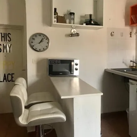 Image 2 - Aix-en-Provence, Bouches-du-Rhône, France - Apartment for rent