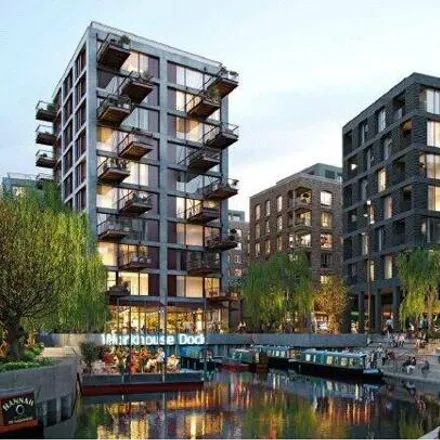 Buy this 2 bed apartment on The Brewery Tap in Catherine Wheel Road, London