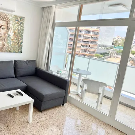 Image 6 - Apartamentos Europa, Avenida 8 de Marzo, 35100 San Bartolomé de Tirajana, Spain - Apartment for rent