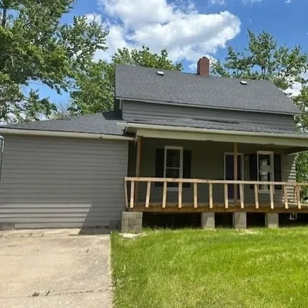 Buy this 3 bed house on 1076 Park Avenue in Chariton, IA 50049