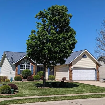 Image 2 - 61 Oakbrooke, Troy, Illinois, 62294 - House for sale