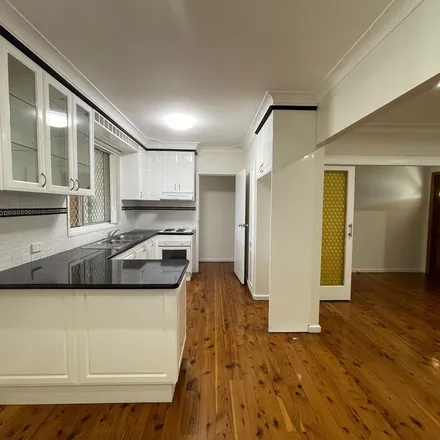 Image 6 - Astbury Street, New Lambton NSW 2305, Australia - Apartment for rent