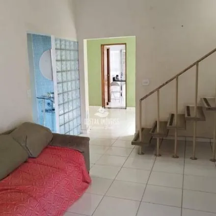 Buy this 6 bed house on Rua Ituiutaba in Nossa Senhora Aparecida, Uberlândia - MG