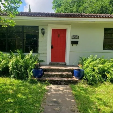 Rent this 3 bed house on 585 Northeast 121st Street in North Miami, FL 33161