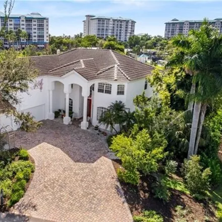 Image 2 - 13875 Blenheim Trail Road, The Woodlands at Shell Point, Iona, FL 33908, USA - House for sale