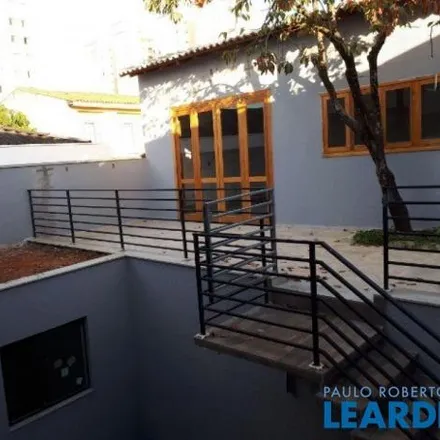Buy this 3 bed house on Rua Vicente de Carvalho in Anchieta, São Bernardo do Campo - SP