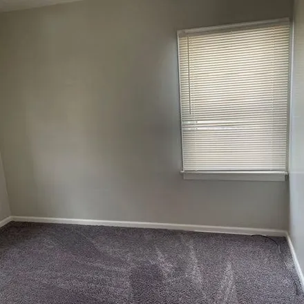 Rent this 3 bed apartment on 664 Kings Highway in Wyandotte, MI 48192