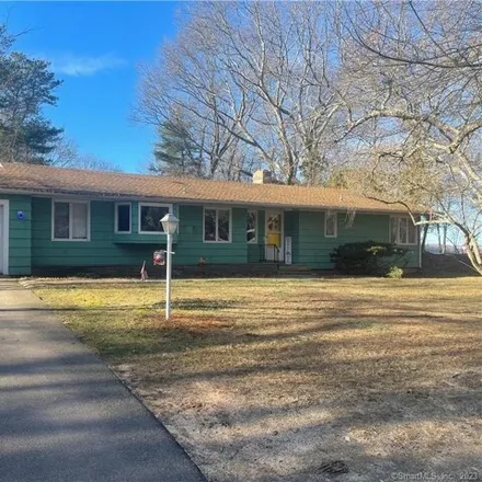 Image 1 - 1895 Military Highway, Gales Ferry, Ledyard, CT 06335, USA - House for sale